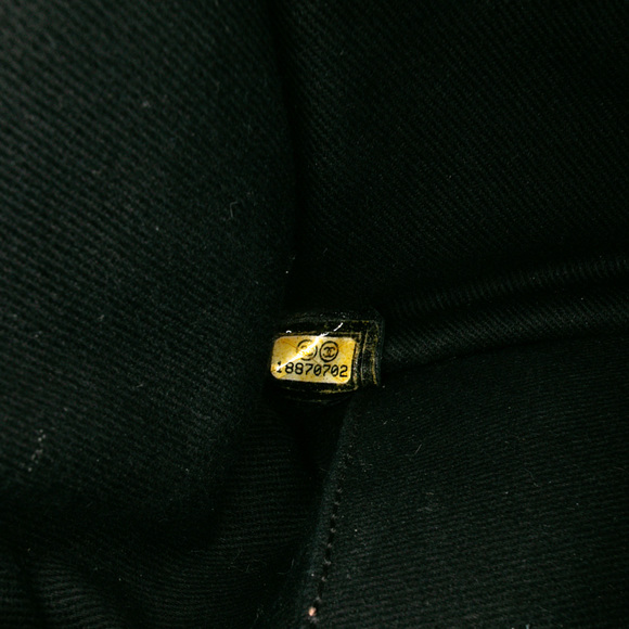 Pre-Loved Chanel Perforated Calfskin Up In The Air East West Tote - Picture 7 of 11